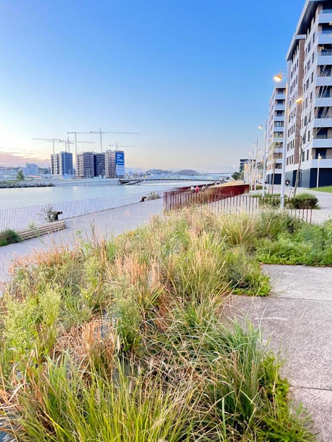 Small Lux Beachcity Close To The River,Metro And Parking Bilbao Exterior foto